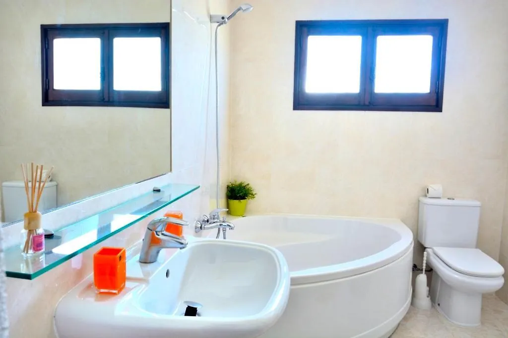 Ch 1 E 2 Two Apartments Up To 10 Guests Casa Da Horta, T1 & T2 Albufeira 0*,