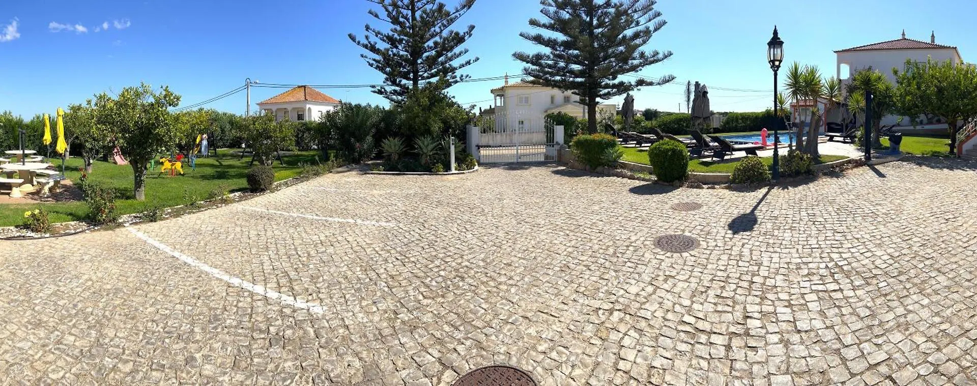 Ch 1 E 2 Two Apartments Up To 10 Guests Casa Da Horta, T1 & T2 Albufeira